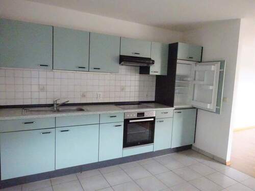 Einbauküche (ähnl. Abb.) - Moderne 2-Zimmer-Whg. mit Einbauküche, Balkon, Lift im DG, SP mgl