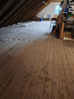Kirchallee 5 Dacboden. - 