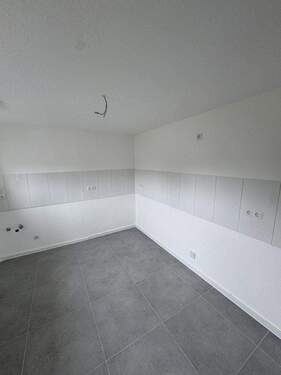 Bild 1 - Noch je 1x 2,5 - 3,5 - 4,5 Zimmer ;Erstbezug in Wohnung in zentraler Lage in Moers - Siehe Inserat