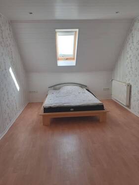 DG, Zimmer - 