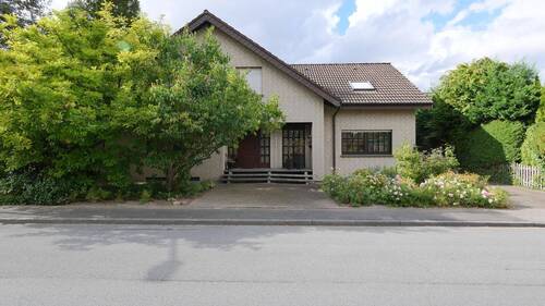 Titebild - 6 Zimmer Einfamilienhaus zum Kaufen in Salzkotten