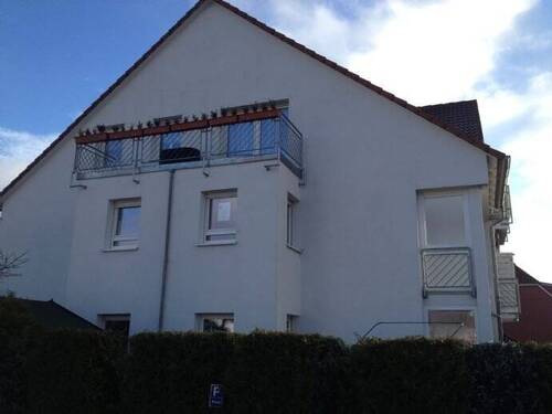 Ansicht Balkon (Beispiel) - Helle 2- Raum Dachgeschosswohnung in ruhiger Lage!