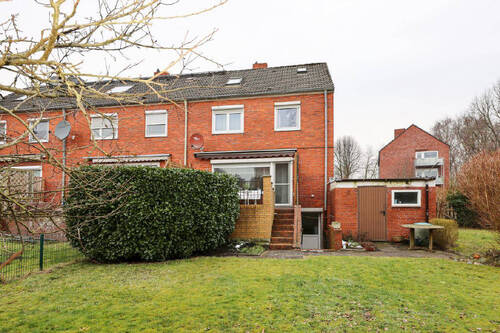 Außenansicht - 5 Zimmer Reihenendhaus zum Kaufen in Wilhelmshaven-Altengroden