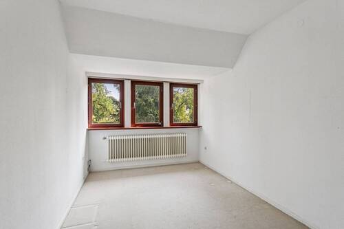 Zimmer 3 DG 1 - 