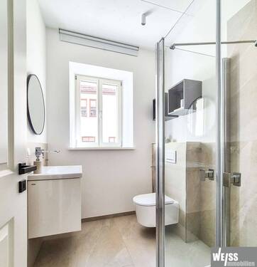 Dusche EG - 