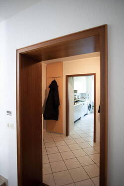 Flur 1 - 2 Zimmer Etagenwohnung in Saarbrücken