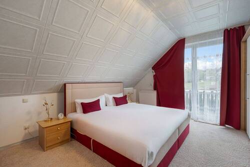 Schlafzimmer DG - 