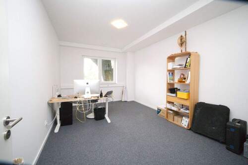 Büro 01 - 