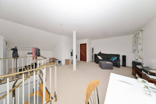 Großzügiger Raum im Obergeschoss... - 