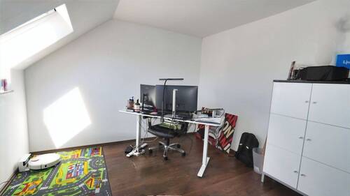 Geräumiges Schlaf-Zimmer 2 - 