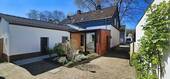 Rückansicht Doppelhaushälfte - Doppelhaushälfte mit Garage und Garten in ruhiger Wohngegend