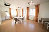 Besprechung - 