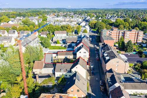 Reuterstraße - Etagenwohnung mit 131,00 m² in Leverkusen zum Kaufen