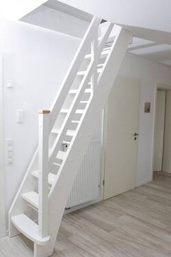 Aufgang ausgebaute Dachgalerie - 