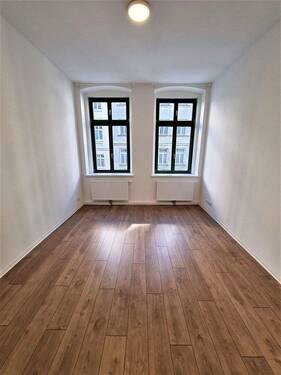 Zi 1.16 mit 2 Fentern - Etagenwohnung mit 99,60 m&sup2; in Görlitz zur Miete
