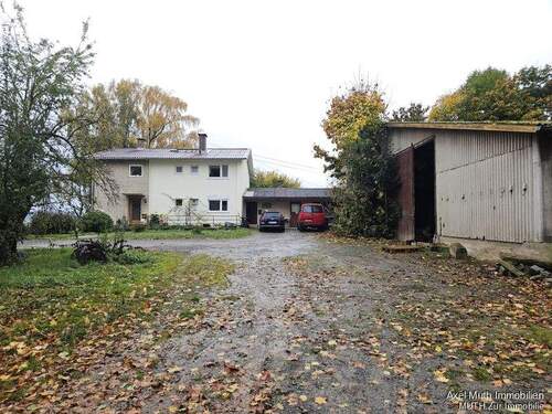 Bild 3 - 8 Zimmer Mehrfamilienhaus, Wohnhaus in Ittlingen