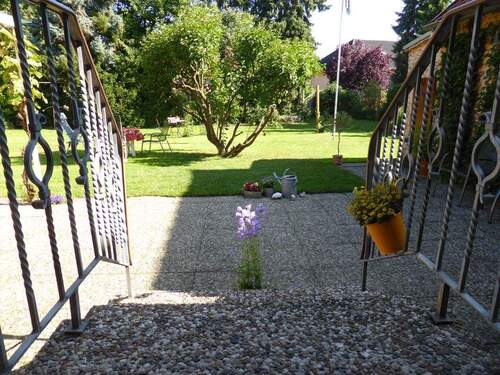 Blick aus der Küchentür in den Garten I.jpg - 