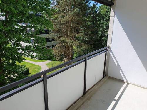 Loggia. - 2 Zimmer Etagenwohnung zur Miete in Waldkraiburg