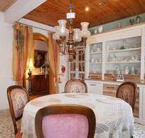 Großzügige 3-Zimmer-Wohnung in Bretten mit Balkon, Stellplatz, Swimmingpool und vielen Extras