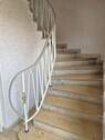 Treppenaufgang zum 1. Obergeschoss - 
