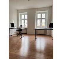 Büro im Herzen Prenzlauer Berg: bis 3 Schreibtische, WLAN, Küche, 247 - Berlin