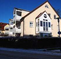 Attraktive 2-Zimmer-Wohnung mit Südbalkon direkt am Marktplatz von Neufahrn - Neufahrn bei Freising