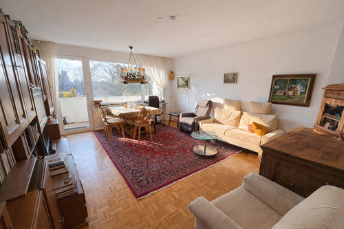 Wohn-/Essbereich - 3 Zimmer Etagenwohnung zum Kaufen in Vaterstetten