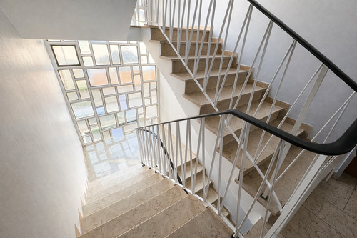 Impressionen Treppenhaus - 