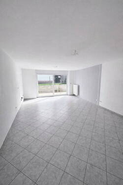 Wohnzimmer 2 - 3 Zimmer Etagenwohnung in Partenheim