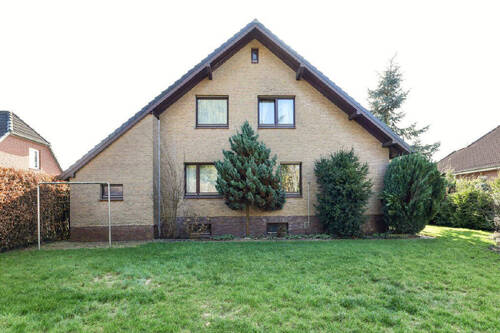 Außenansicht - 6 Zimmer Einfamilienhaus in Wilhelmshaven-Voslapp