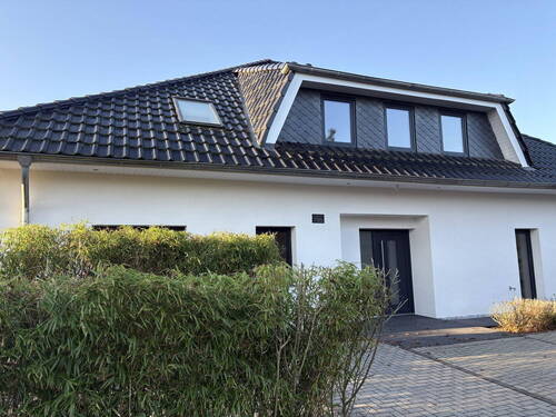 Bild 3 - 7 Zimmer Mehrfamilienhaus, Wohnhaus in Jersbek