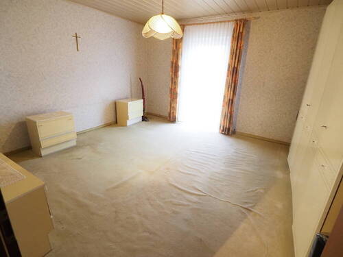 Schlafzimmer ELW OG - 