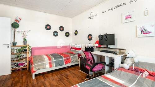 Schlafzimmer 2 - 