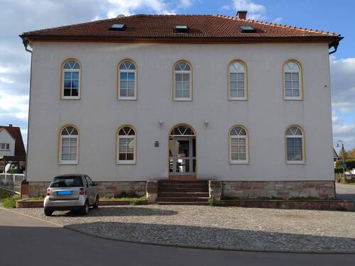 PHOTO-2024-04-23-18-07-32.jpg - Mehrfamilienhaus, Wohnhaus in Breitungen/Werra zum Kaufen