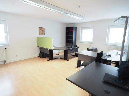 Büro 1 - 4 Zimmer Büro in Fahrenzhausen