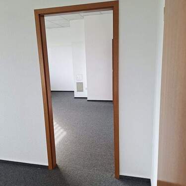 20241011_103601 - 4 Zimmer Büro zur Miete in Frankfurt am Main