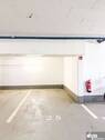 Tiefgaragenstellplatz - 
