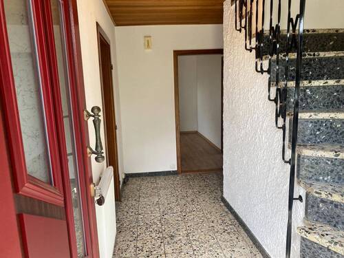 Flur - 3 Zimmer Etagenwohnung zur Miete in Borstorf