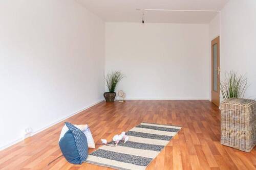 Wohnbereich Vergleichswohnung - 1 Zimmer Etagenwohnung zur Miete in Chemnitz