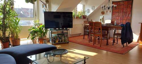 Wohnen - Geräumige 2 Zimmer Wohnung mit EBK in NürnbergNibelungen