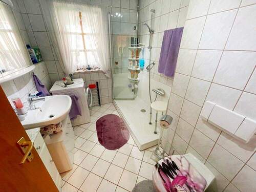 Tageslichtbad - Etagenwohnung mit 58,60 m² in Dresden / Gompitz zum Kaufen