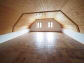 Raum über Garage - 
