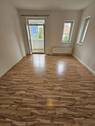 Zimmer 2.1 Zugang Wintergarten - 4 Zimmer Etagenwohnung zur Miete in Zittau