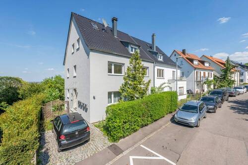 Titel - 1 Zimmer Mehrfamilienhaus, Wohnhaus zum Kaufen in Stuttgart