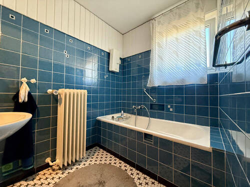 Obergeschoss: Bad - 