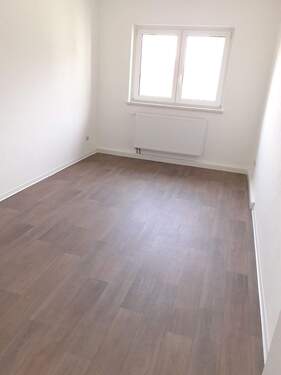 Schlafzimmer1.jpg - Etagenwohnung mit 61,00 m&sup2; in Oelsnitz/Erzgebirge zur Miete