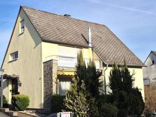 20260121_145600 - Traben: Großzügiges Raumangebot im Einfamilienhaus mit Garten und Garage in beliebter Wohnlage!