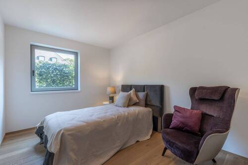 Schlafzimmer - 2 Zimmer Etagenwohnung zum Kaufen in München