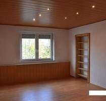 Großzügige, helle 5-Zimmer-Wohnung im Zentrum von Loderhof - Sulzbach-Rosenberg
