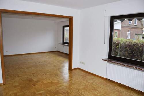 Offen und hell - 4 Zimmer Mehrfamilienhaus, Wohnhaus in Ihlienworth